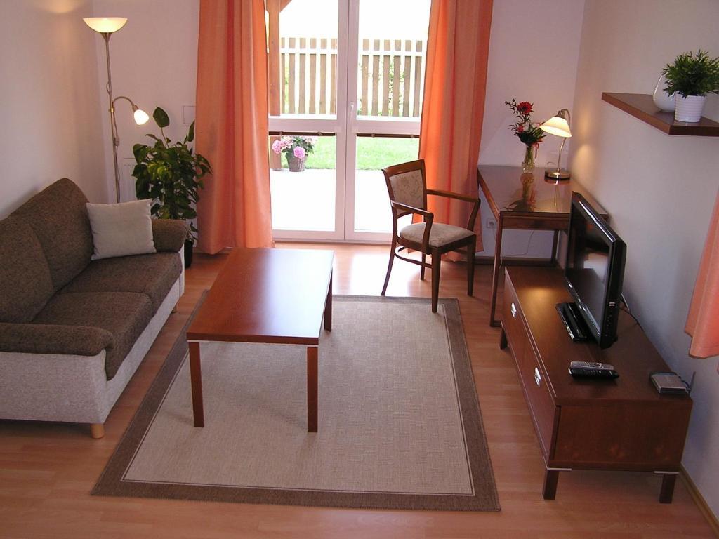 Gonda Apartments Hradec Kralove Room photo